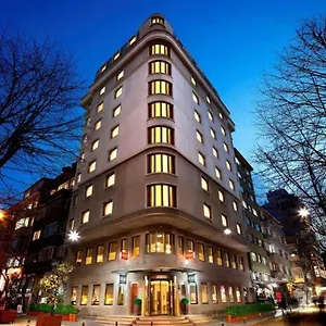 **** Otel Midtown Türkiye