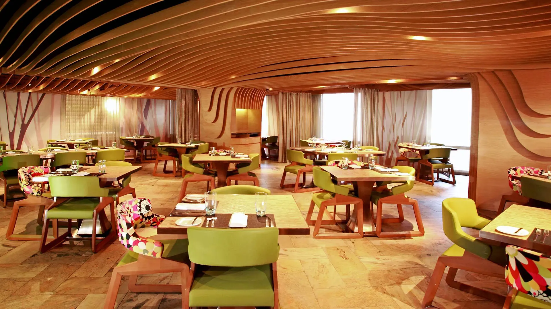 ****  The Luxe Manor Hotel Hong Kong China