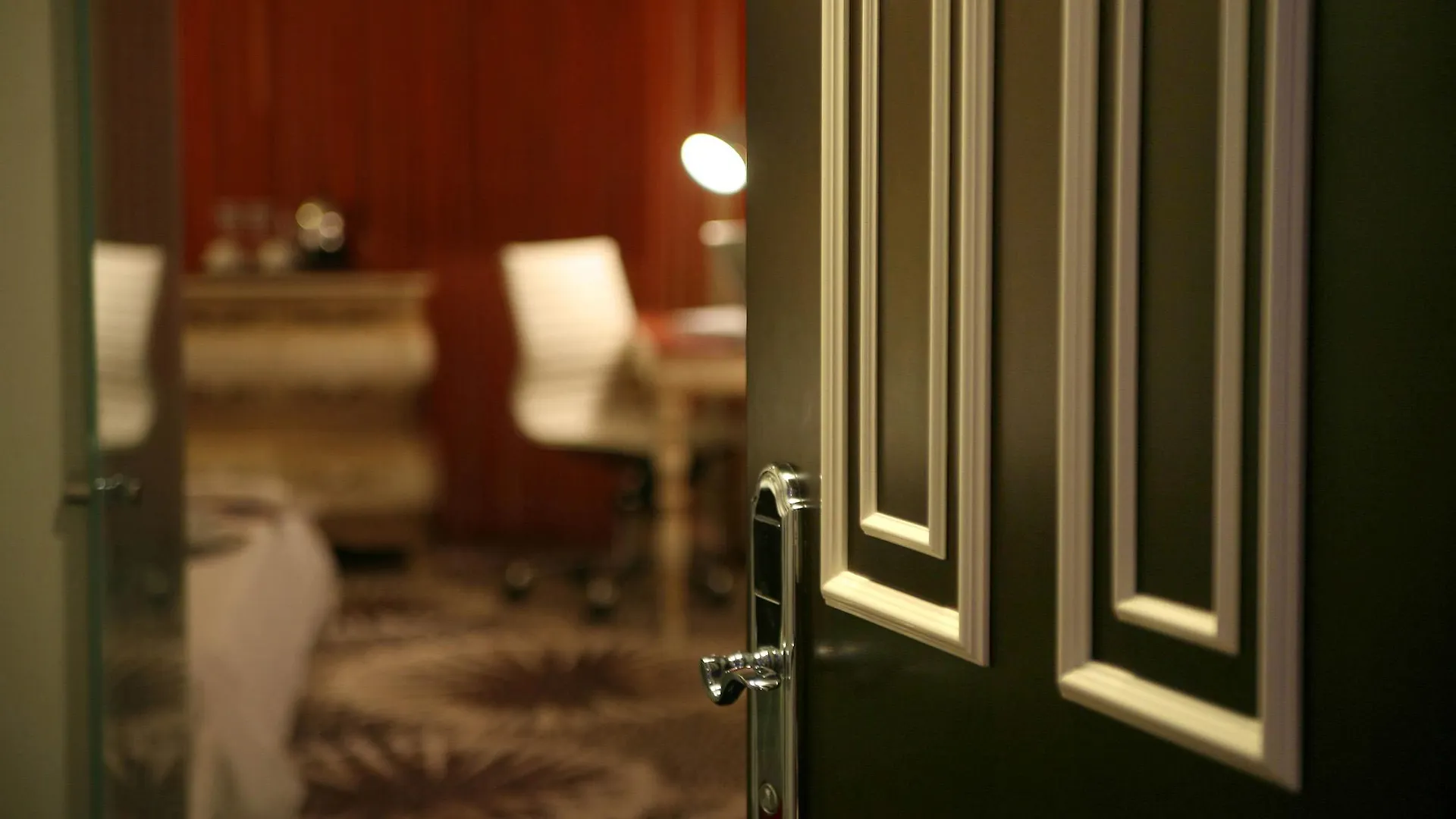 The Luxe Manor Hotel Hong Kong