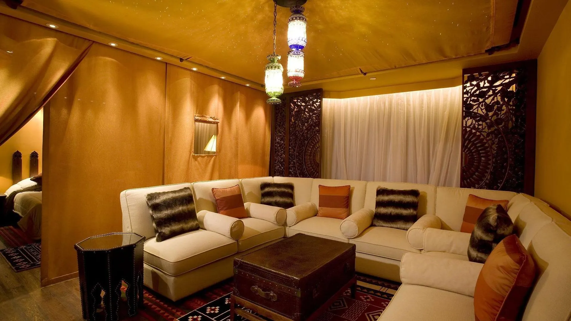 The Luxe Manor Hotel Hong Kong